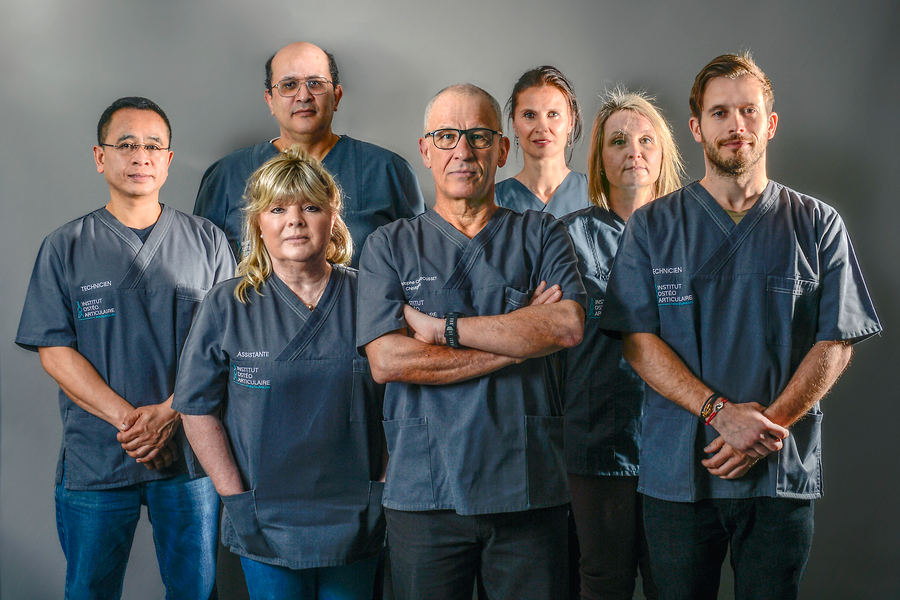 Photo de couverture de Dr Christophe CHAROUSSET - Chirurgien Orthopédiste